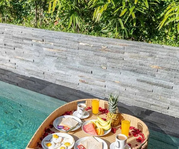 Luxurious Double King W/pool & Wifi+ Carpark