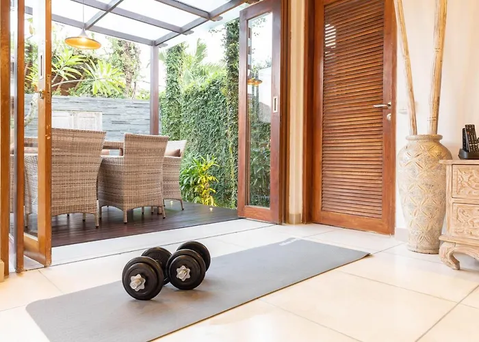 Luxurious Double King W/pool & Wifi+ Carpark * Seminyak