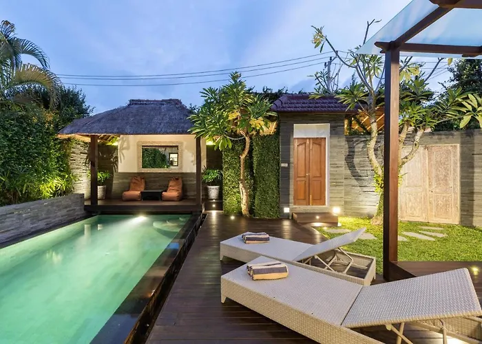 Villa Luxurious Double King W/pool & Wifi+ Carpark *