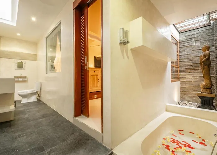 Luxurious Double King W/pool & Wifi+ Carpark *